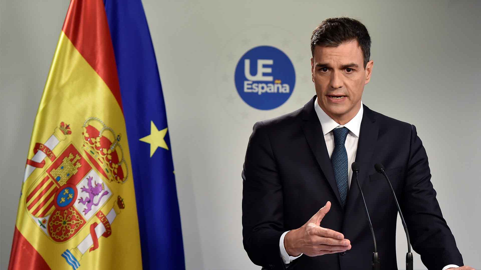 Baja el pesimismo de los españoles por la situación política tras la investidura de Sánchez
