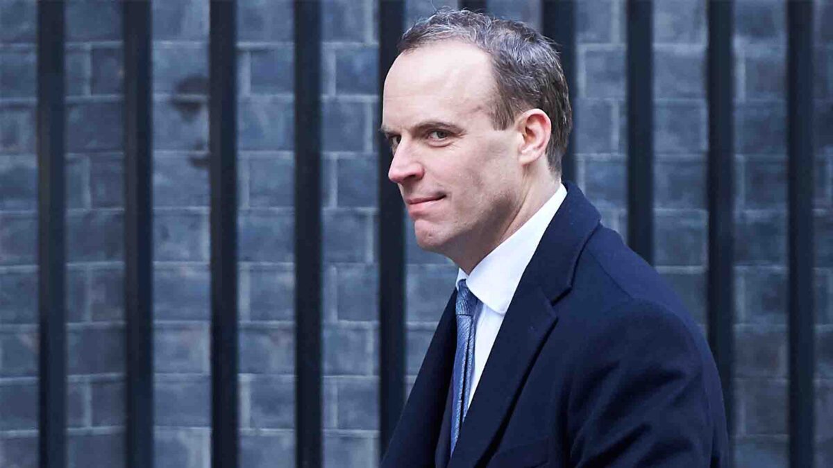 Dominic Raab, nuevo ministro para el Brexit tras la dimisión de David Davis