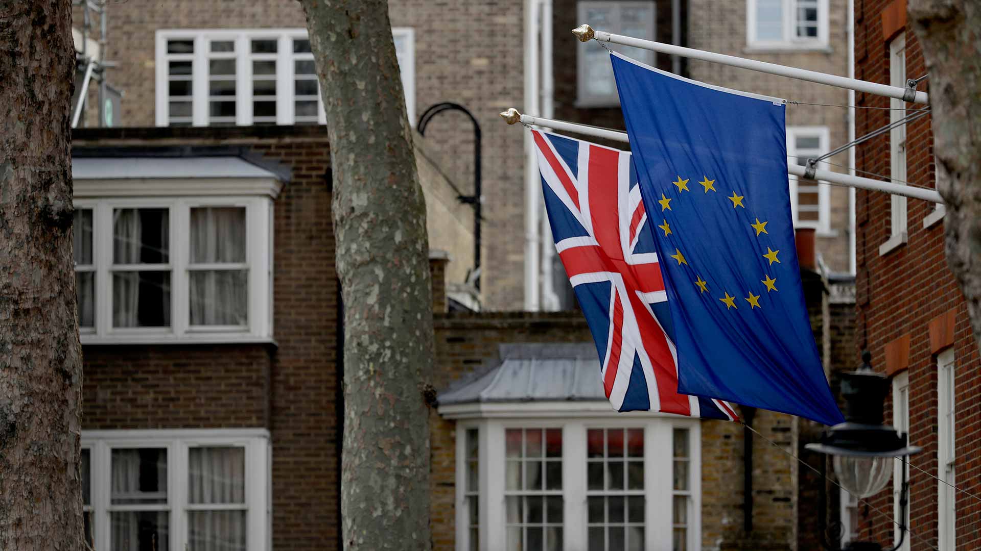 Europa urge a los 27 a prepararse para lo "peor" tras el Brexit