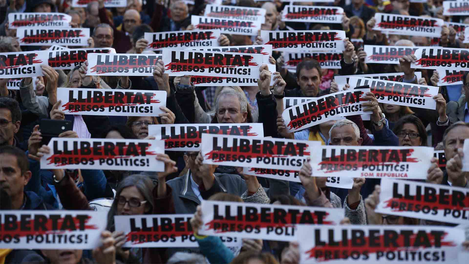 Prisiones inicia el procedimiento para trasladar los independentistas presos a Cataluña