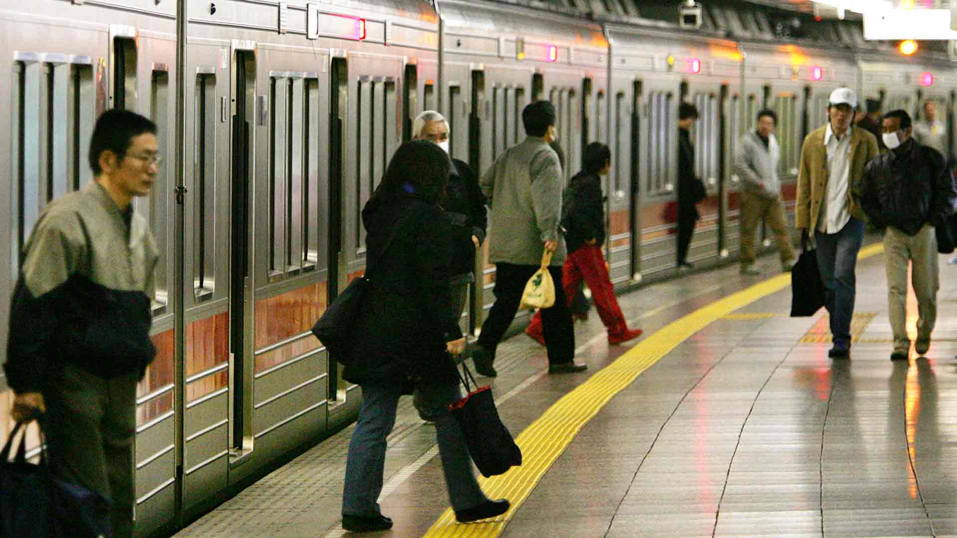 Japón ejecuta a otros seis exmiembros de la secta Aum por el atentado en el metro de Tokio