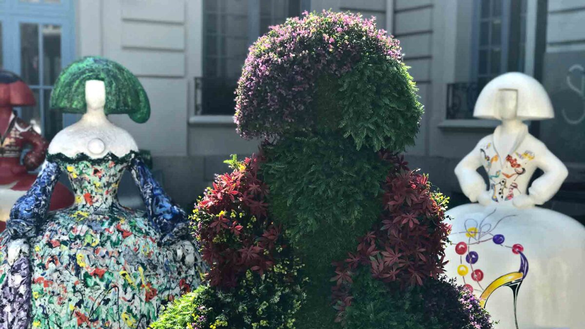 Las meninas de Madrid salen a subasta para financiar la lucha contra el cáncer infantil