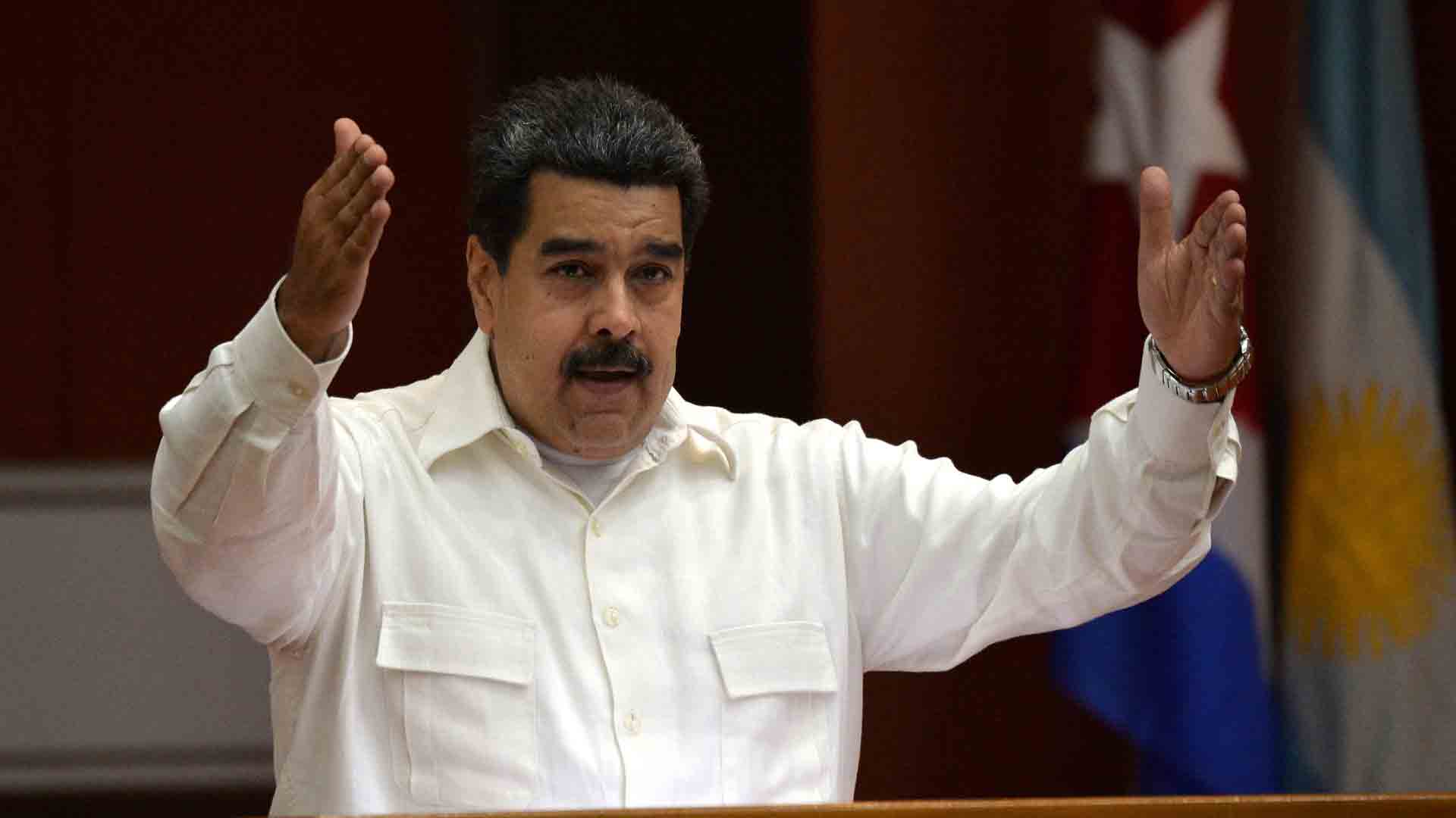 Maduro le quita cinco ceros a la moneda y promete «la recuperación económica»