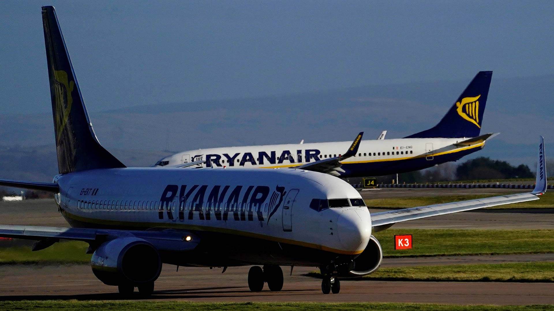 Ryanair deberá garantizar hasta el 59% de vuelos y el 100% a las islas