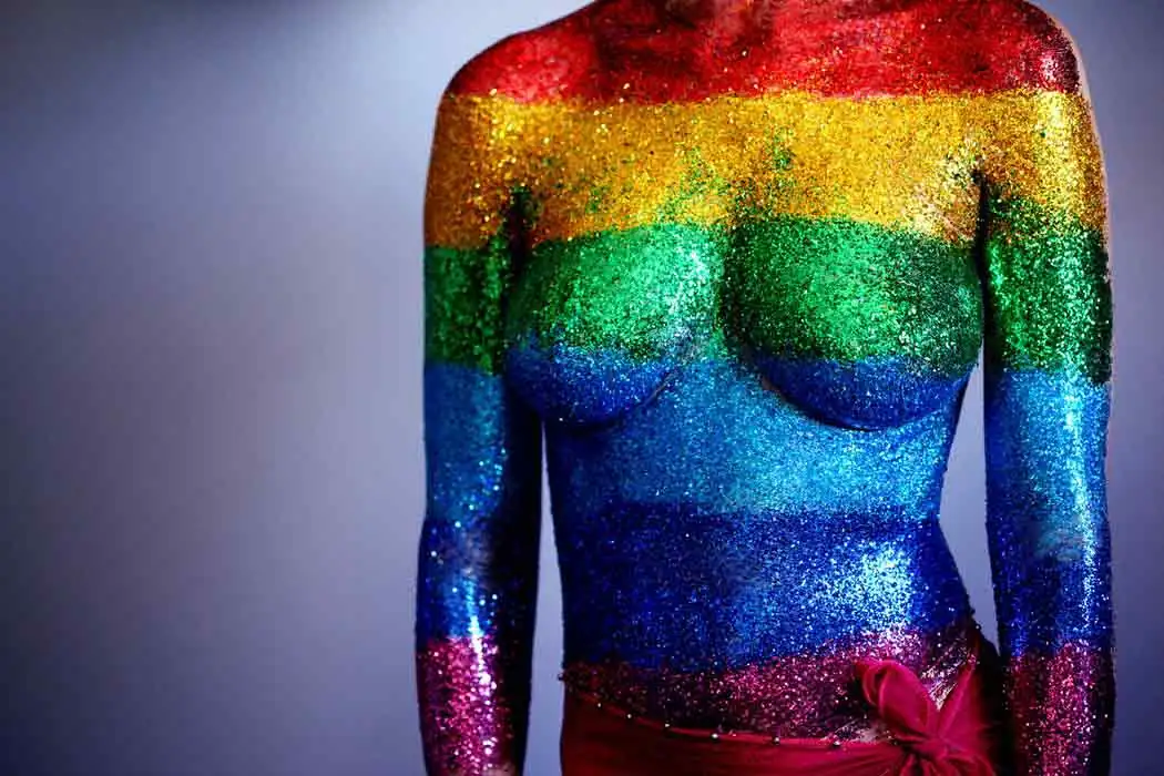 Soy mujer, hetero y me gusta el porno lésbico