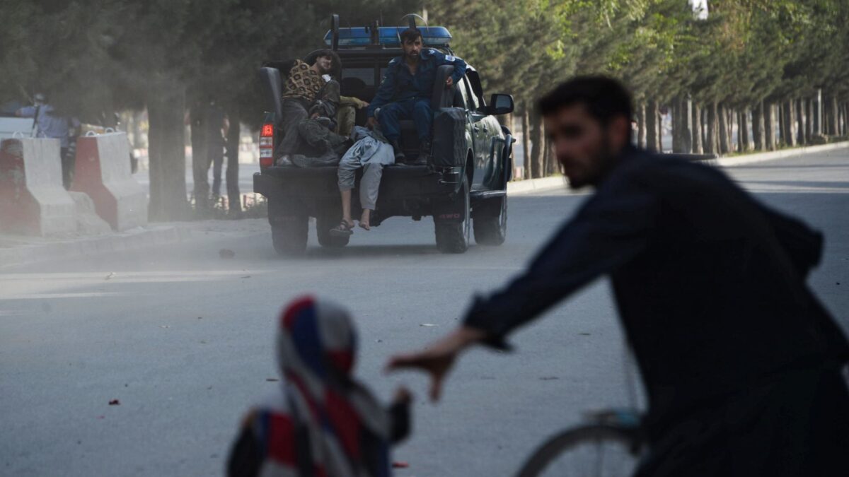 Un atentado suicida deja al menos 14 muertos en Kabul