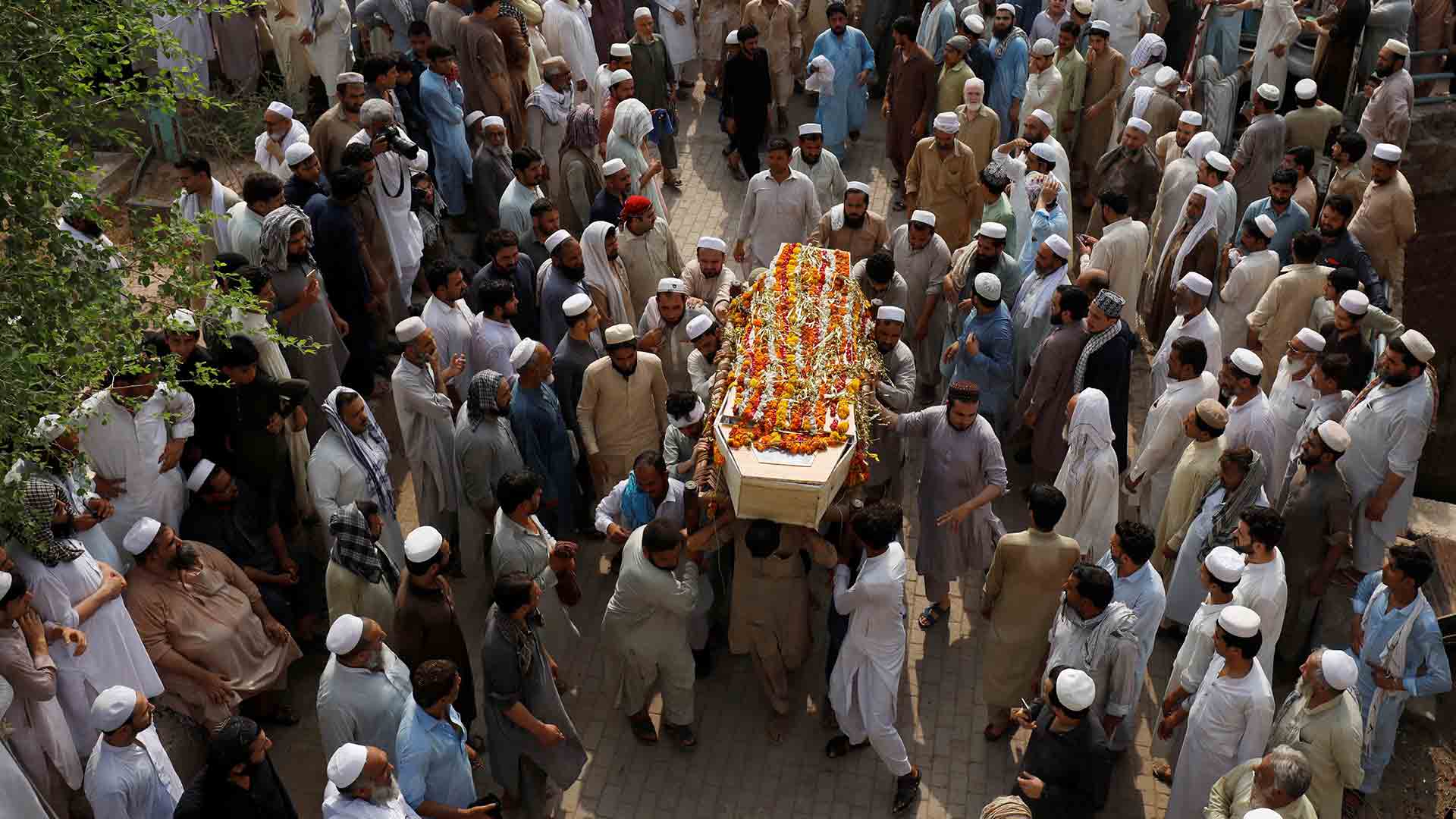 Un atentado talibán en Pakistán causa la muerte de al menos 20 personas