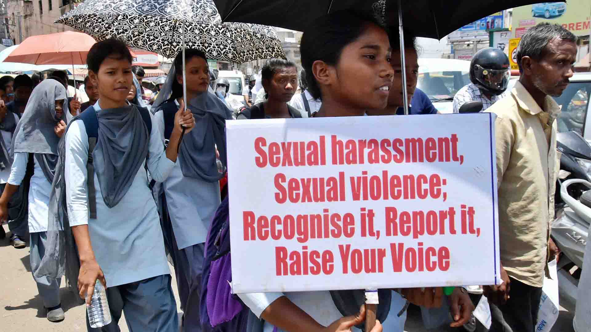 Una mujer denuncia que fue violada por 40 hombres durante cuatro días en India