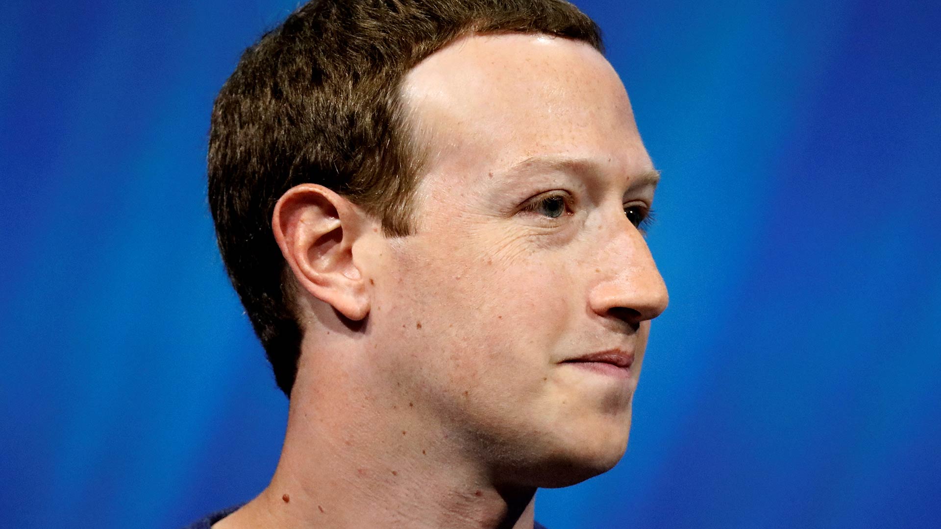 Zuckerberg, en el centro de una polémica por la negación del Holocausto