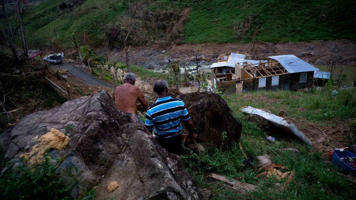 Un estudio revela que los muertos por el huracán María en Puerto Rico fueron 2.975, no 64