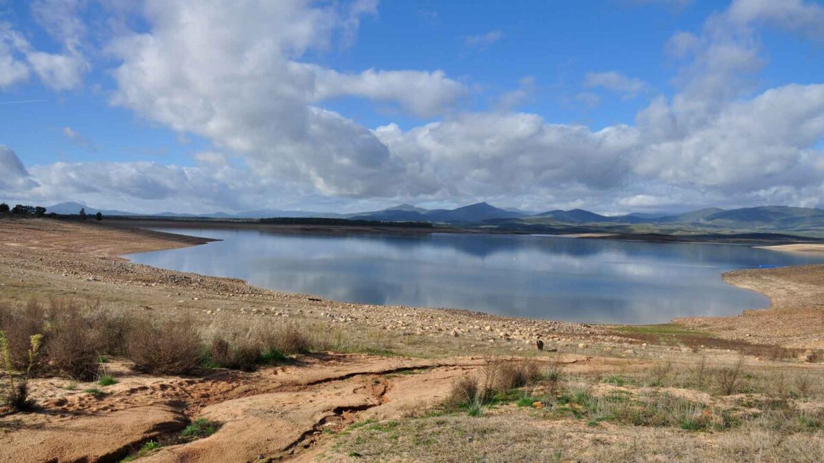 Ascienden a 10 los muertos por golpes de calor