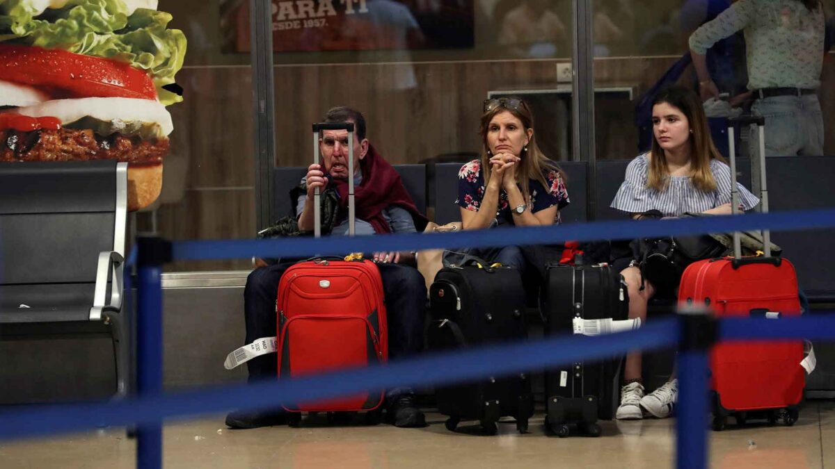 Desconvocada la huelga de vigilantes en los aeropuertos de Barajas y Las Palmas