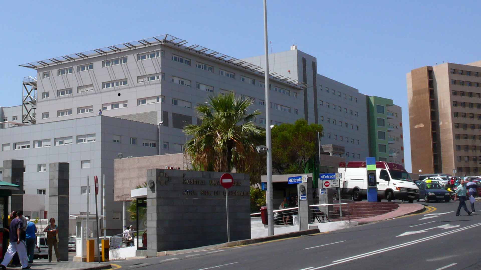 Detenida una mujer por provocar un incendio en la zona de urgencias de un hospital en Tenerife