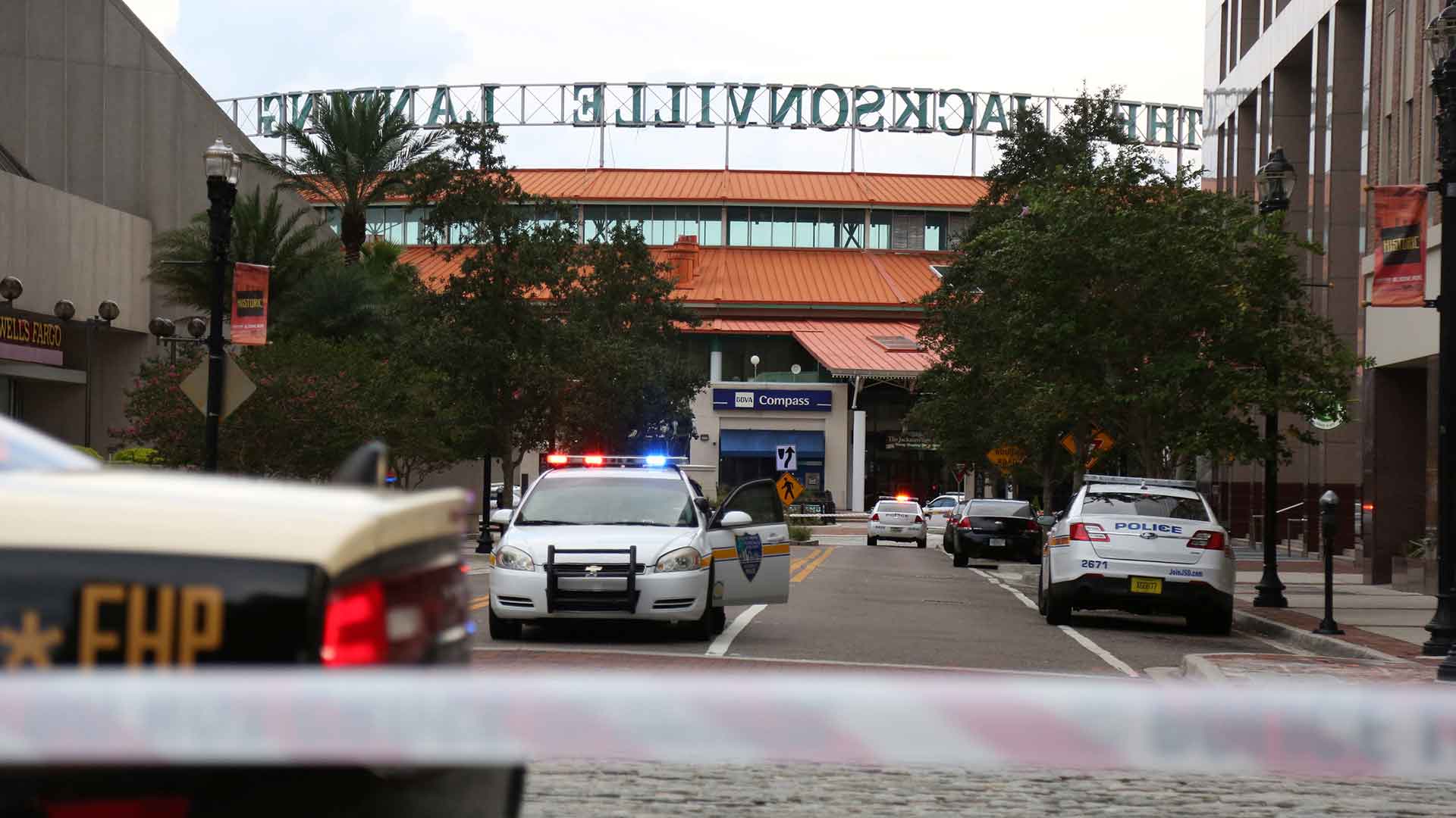 Tres muertos y 11 heridos en un tiroteo en Florida durante un torneo de videojuegos