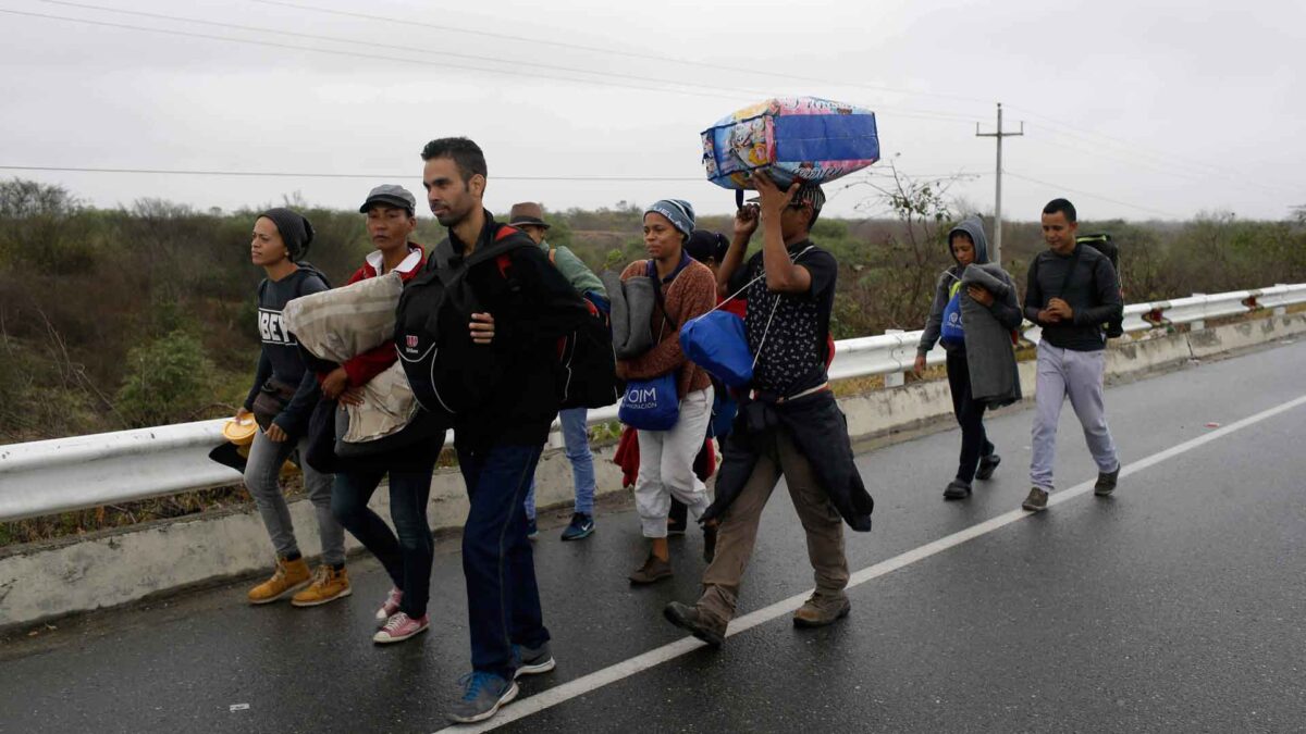 Ecuador abre un «corredor humanitario» para los venezolanos que migran hacia Perú