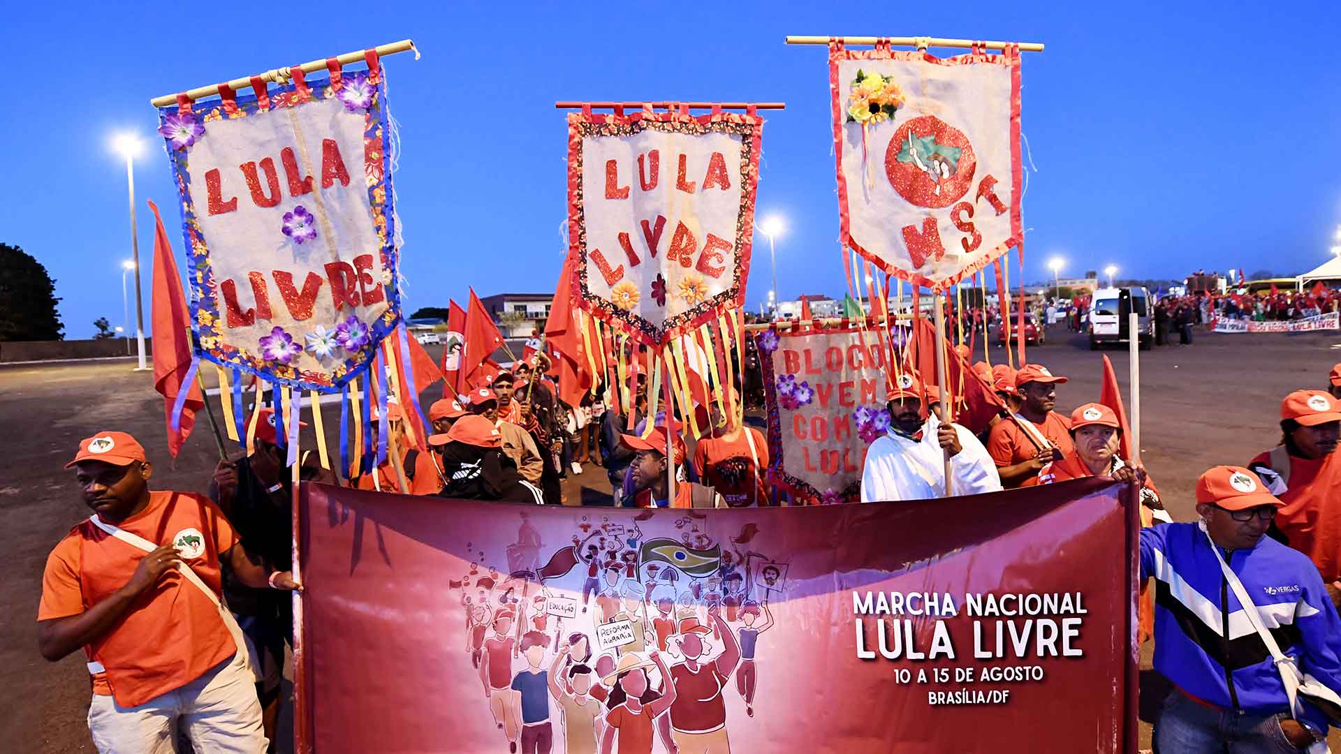 El PT moviliza a sus seguidores por la improbable candidatura de Lula en Brasil