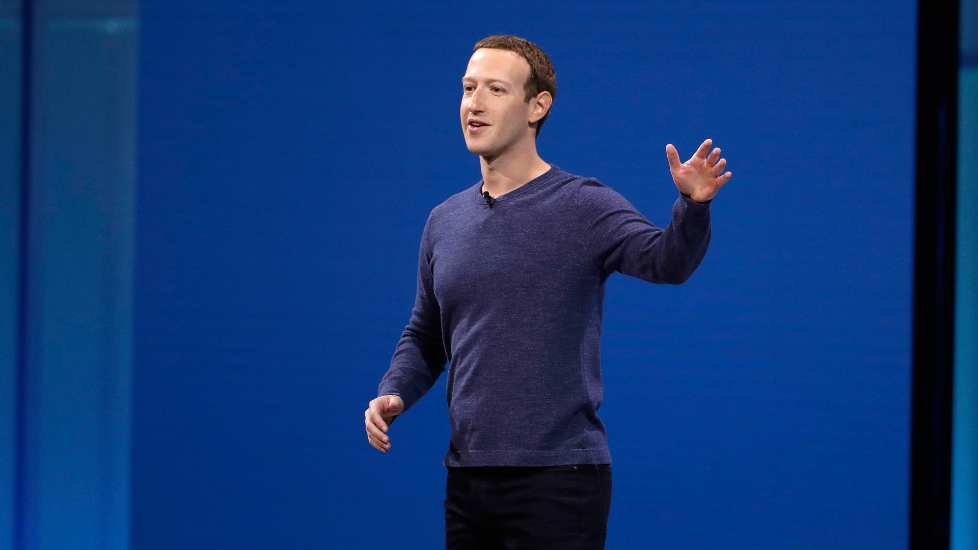 Facebook pide a los bancos información sobre sus clientes