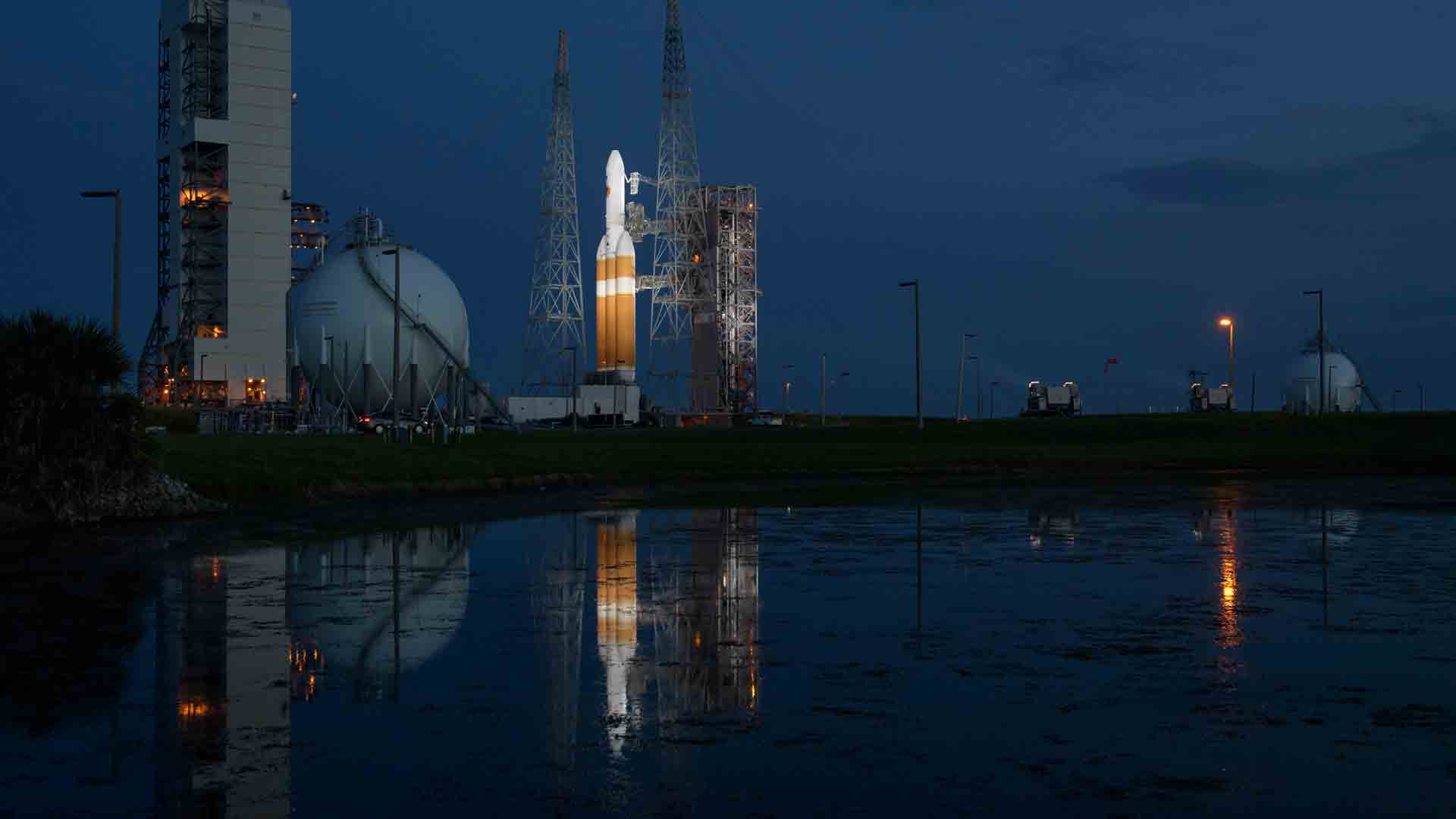 La NASA aplaza el lanzamiento de la sonda Parker, que buscará llegar al Sol, hasta el domingo