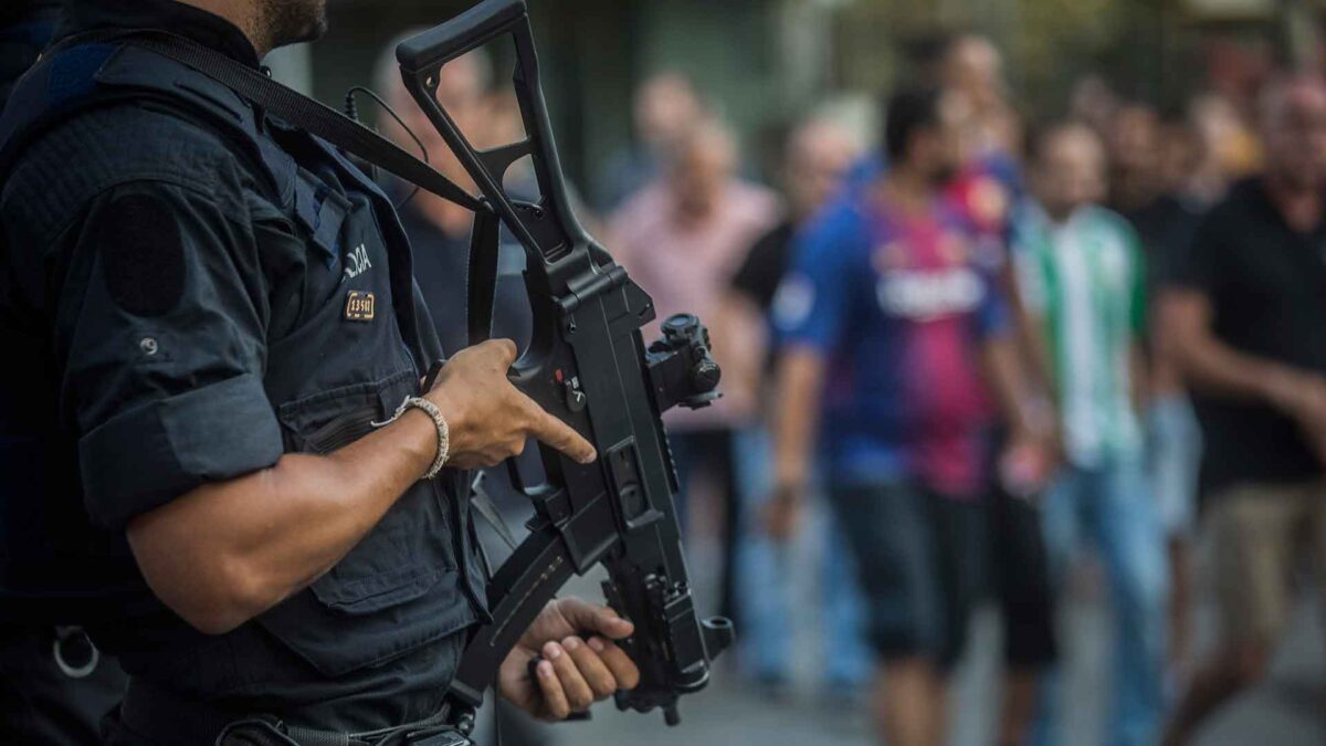 Los Mossos alertan de la radicalización de un compañero del terrorista de Las Ramblas