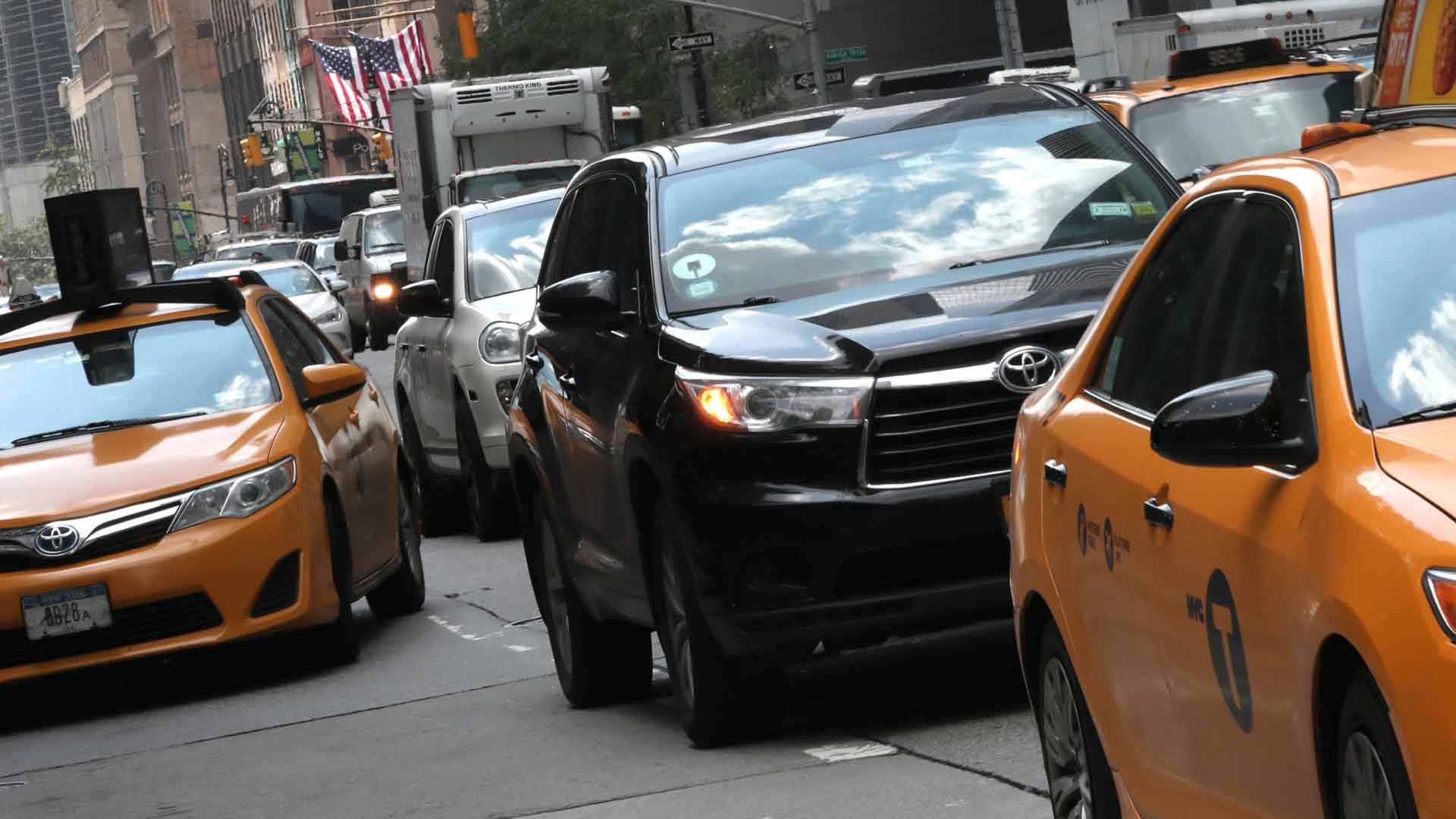 Nueva York limita las licencias VTC de Uber y otras compañías de transporte