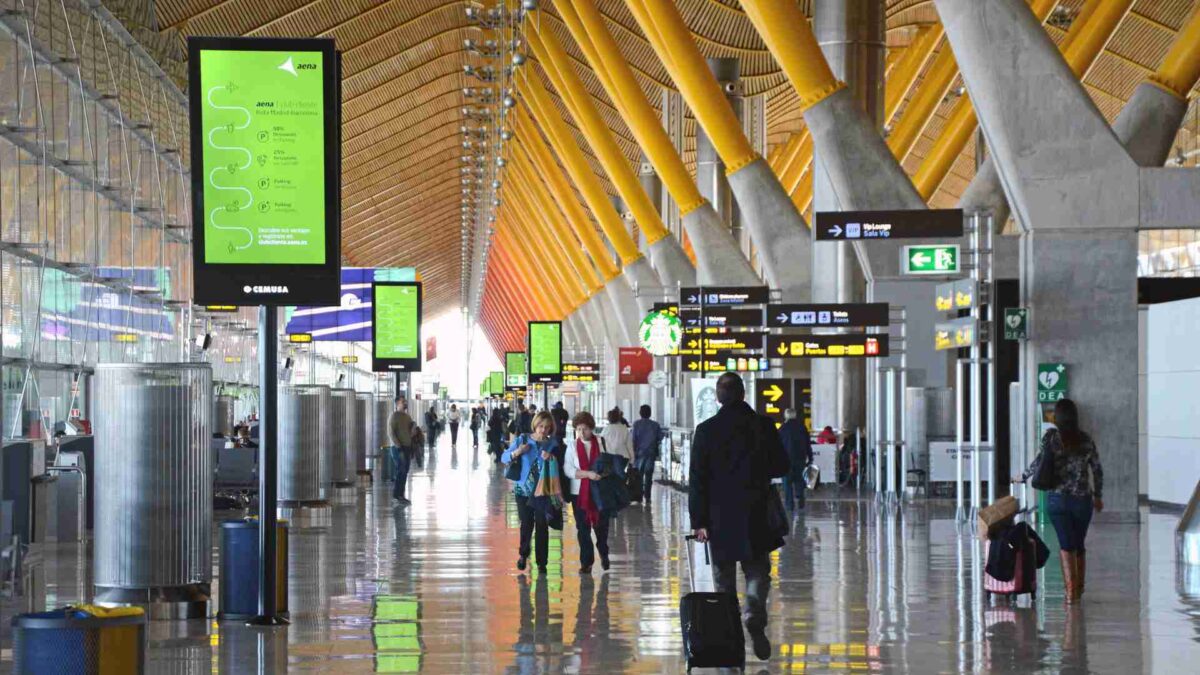 Preocupación en las aerolíneas por la huelga de vigilantes de seguridad anunciada en Barajas