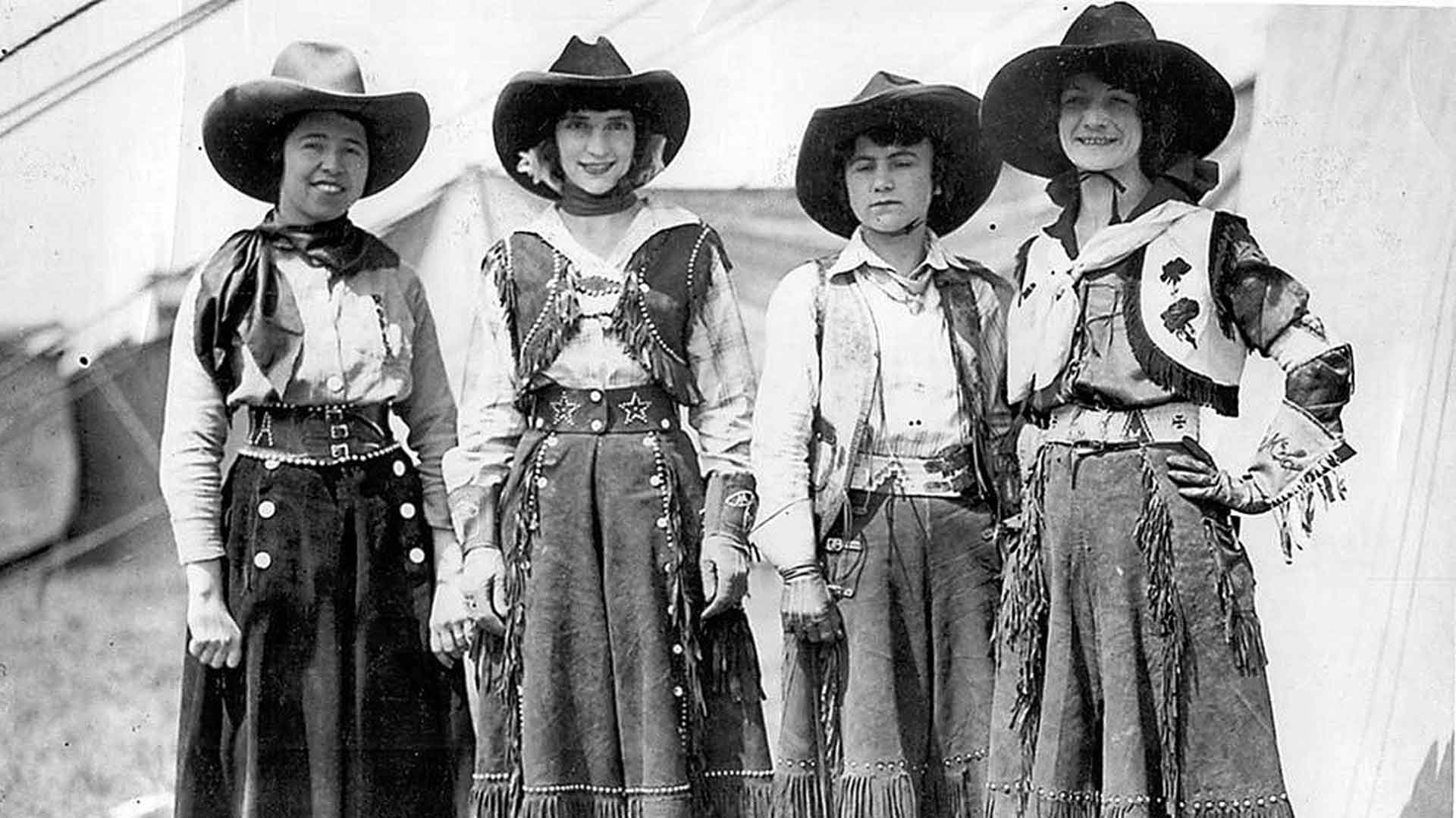 Cowgirls: las mujeres que se rebelaron contra su tiempo