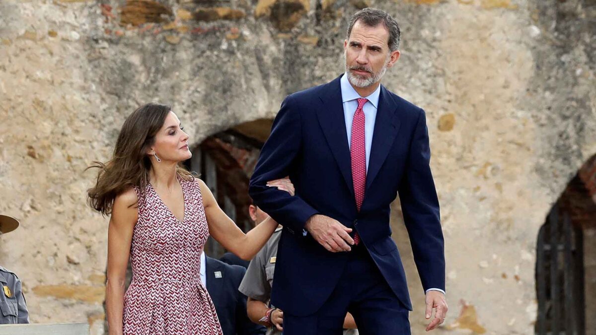 Felipe VI extiende a la Familia Real la subida de sueldo de los funcionarios