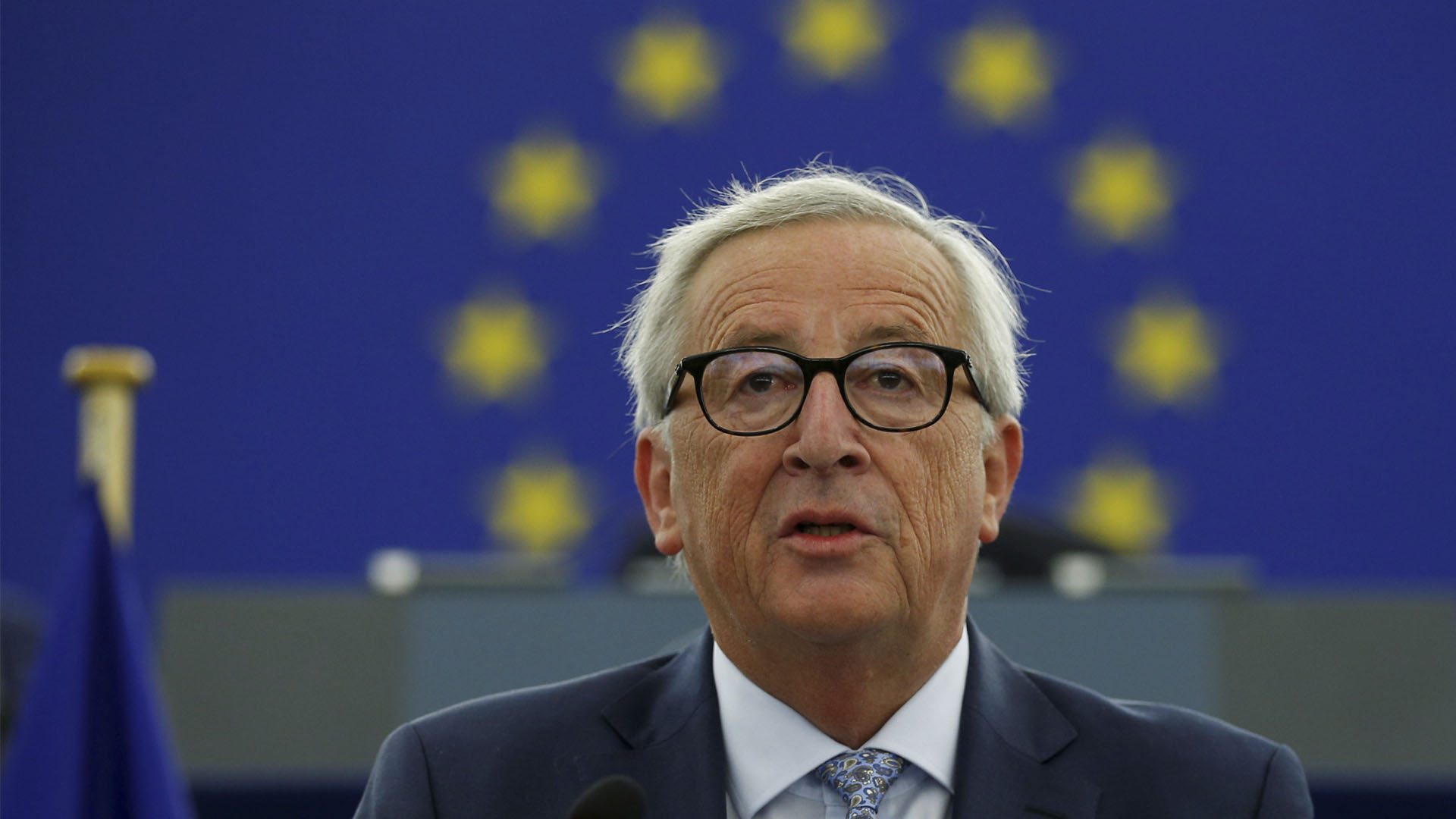 Juncker propone reforzar las fronteras europeas y acelerar el retorno de migrantes irregulares