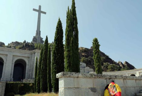 Podemos pide demoler la Cruz del Valle de los Caídos y exhumar a Primo de Rivera