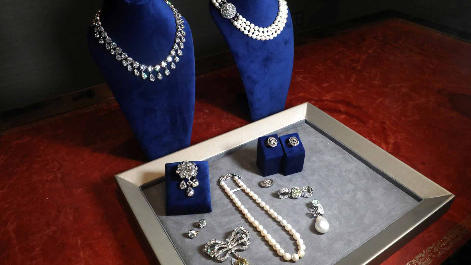 Las joyas de María Antonieta, ocultas durante más de 200 años, salen a subasta
