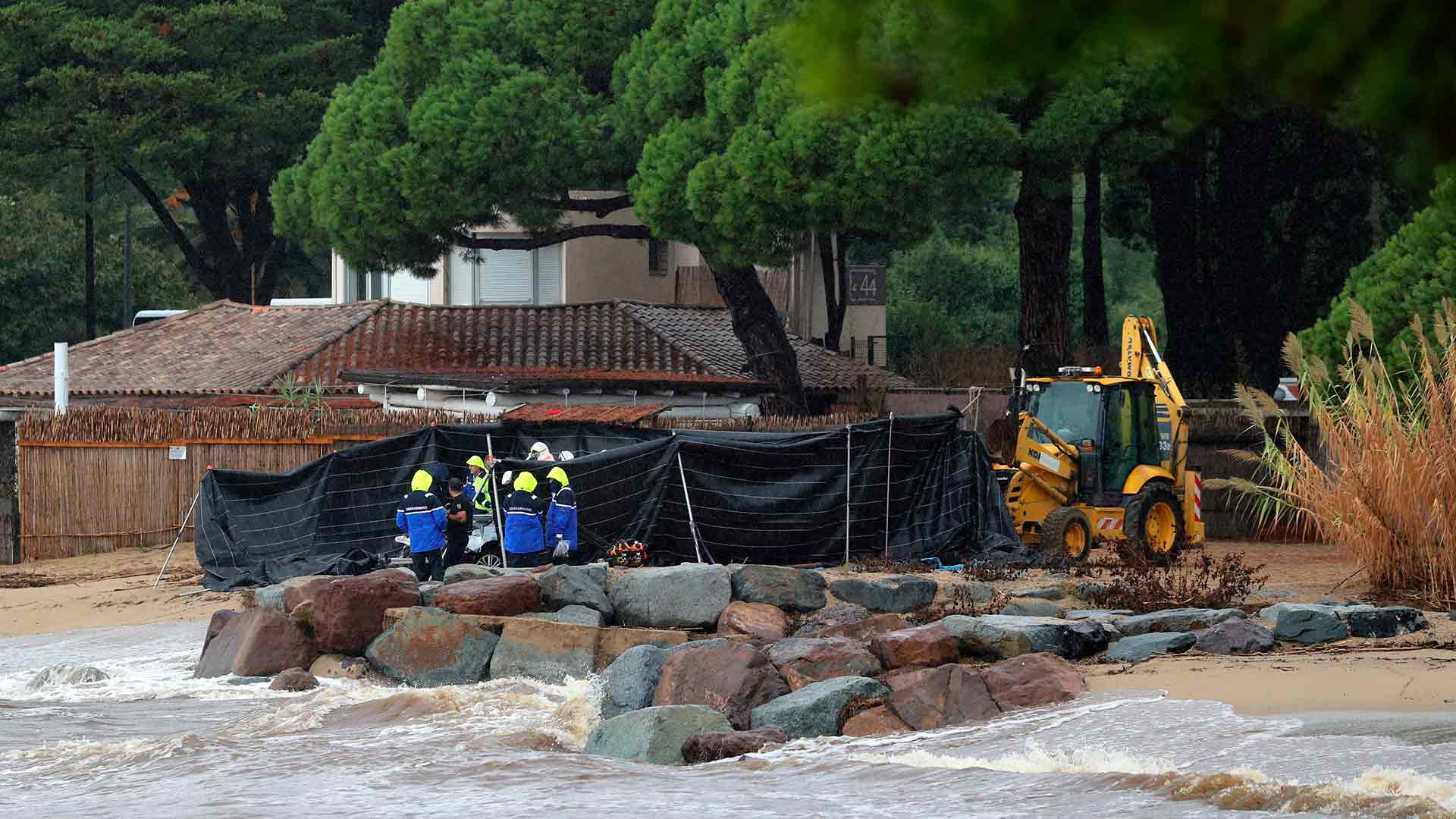 Al menos dos muertos por las lluvias torrenciales en la Costa Azul francesa