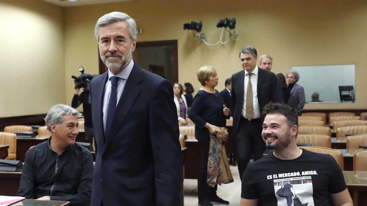 Ángel Acebes niega ante el Congreso haber cobrado «sobres» del PP