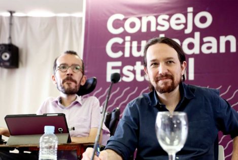 Iglesias arenga a los suyos para apoyar al Gobierno ante el "nuevo aznarismo" de PP y Cs