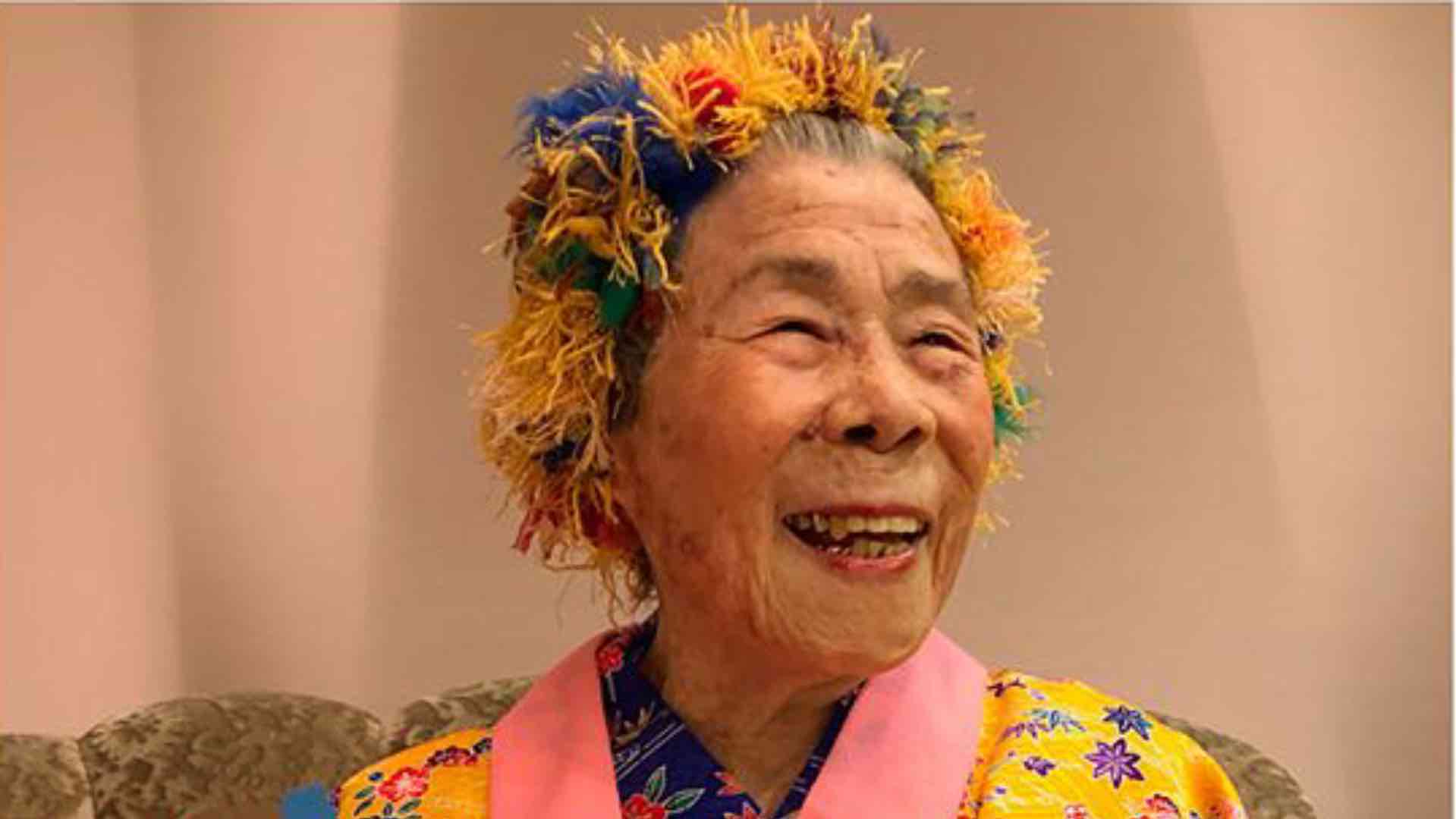 Emiko Toguchi, la modelo de 94 años que se ha convertido en una estrella de Instagram