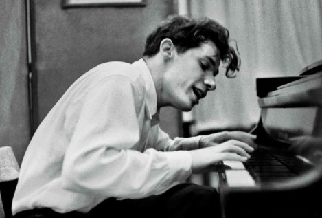 ¡Dejen gritar al pianista! La historia del talento insuperable de Glenn Gould