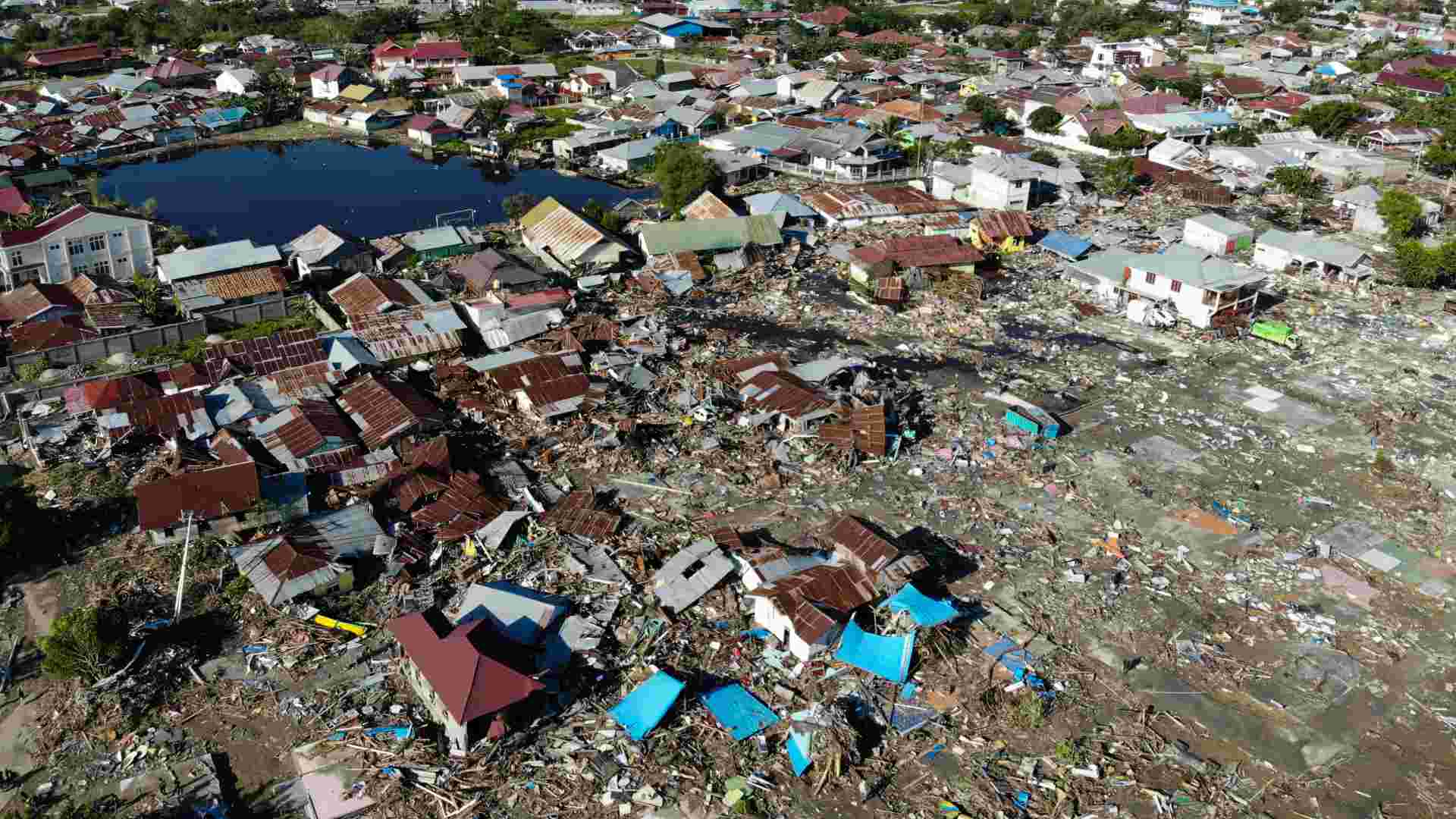 Indonesia pide ayuda internacional mientras aumenta el número de muertos tras el tsunami