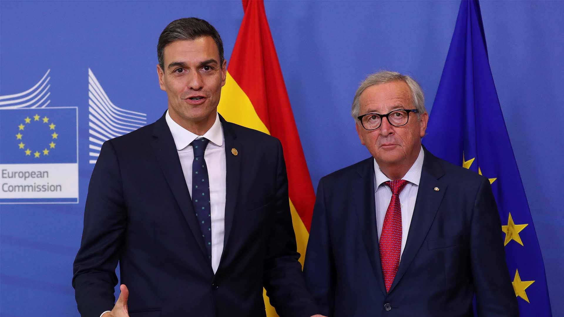La Comisión Europea advierte de un «riesgo de cierto desvío» en el presupuesto español