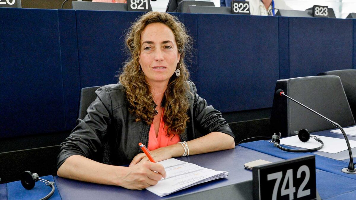 La eurodiputada Carolina Punset abandona Ciudadanos: «Te espían, tal cual hacen agentes de la KGB»