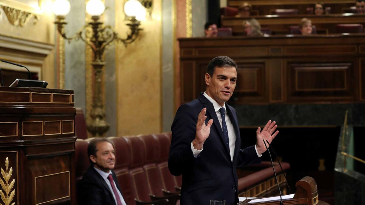 La fiscalía pide archivar la querella por la tesis doctoral de Sánchez