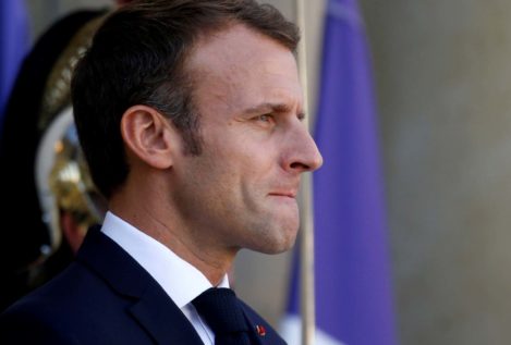 Macron reorganiza su Gobierno y cambia a cuatro ministros, incluido Interior