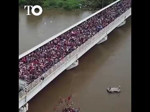México abre su frontera a las mujeres y niños de la caravana de migrantes hondureños