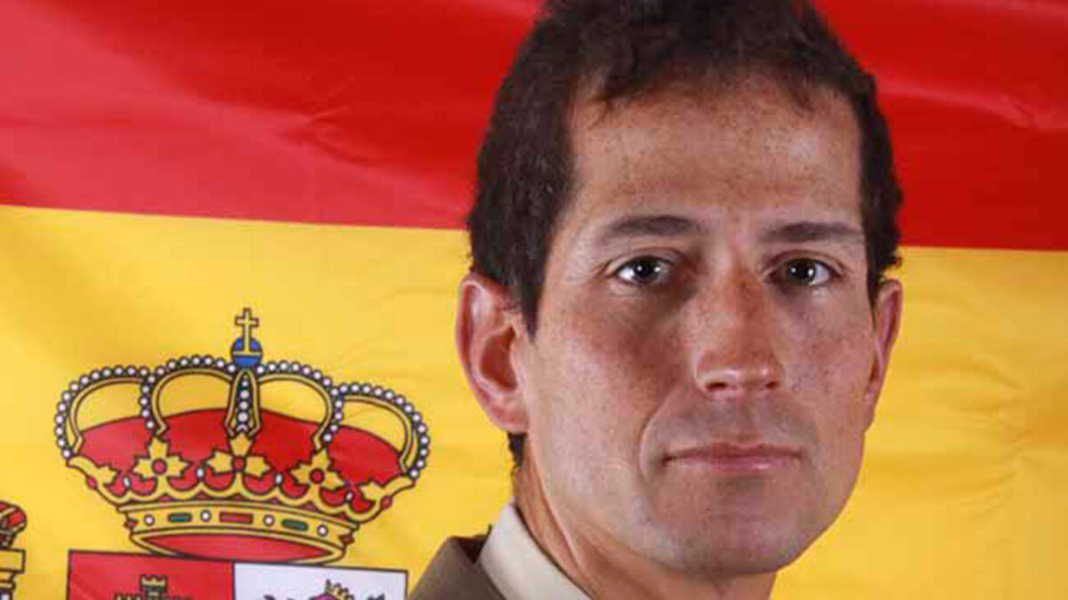 Muere un comandante del Ejército por un disparo en unas maniobras en Jaca