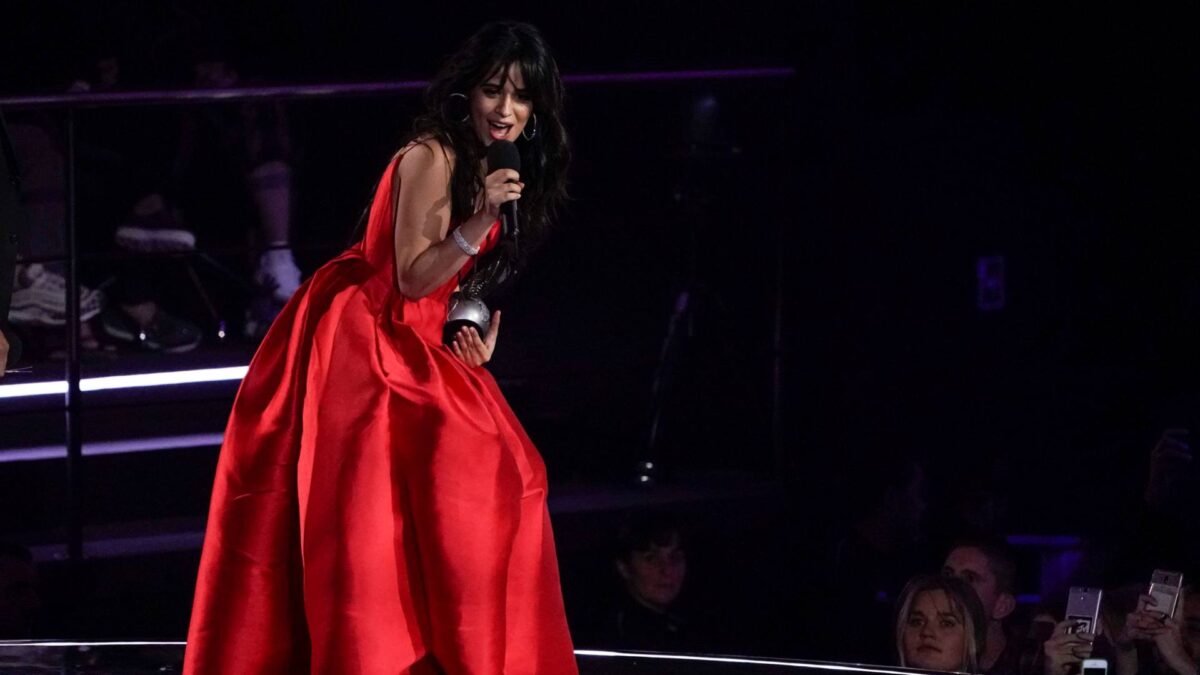 Camila Cabello, ganadora de los premios MTV EMA a mejor artista, mejor canción y mejor vídeo