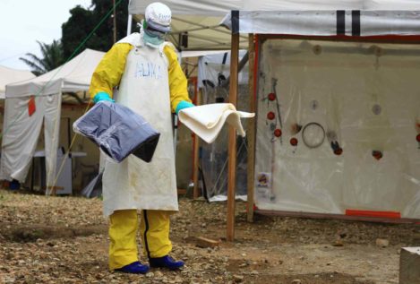 El actual brote de ébola es el mayor en la historia de la RDC por el número de contagios