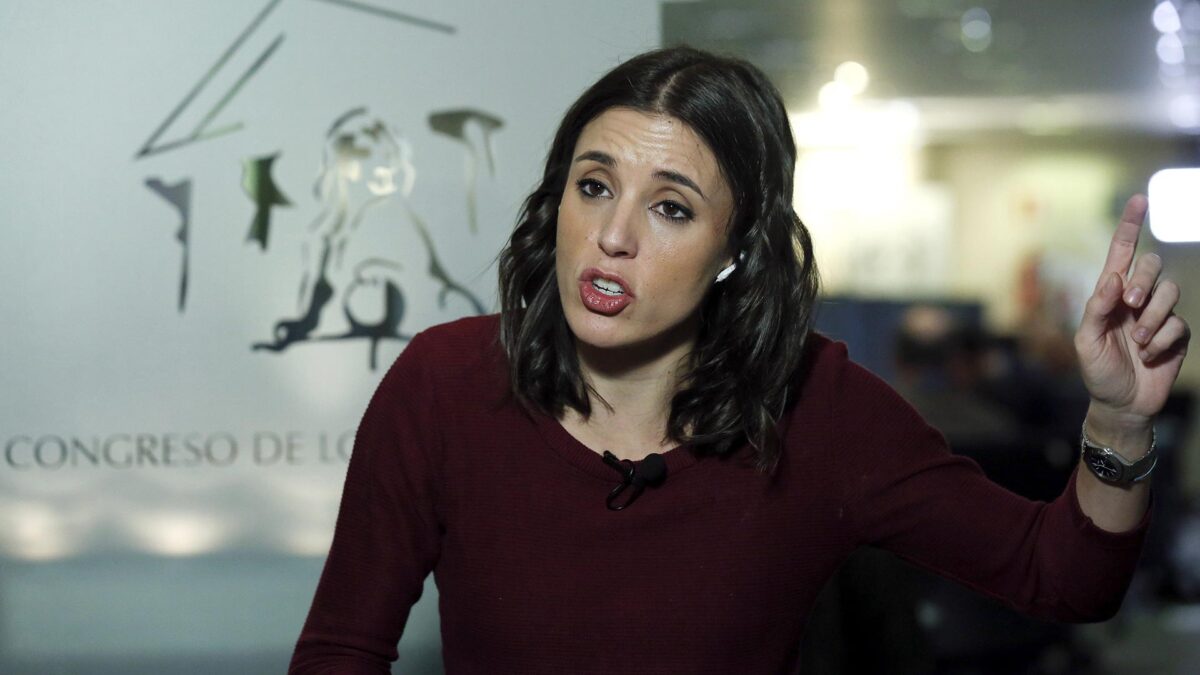 El autor de un poema machista, condenado a pagar 50.000 euros a Irene Montero