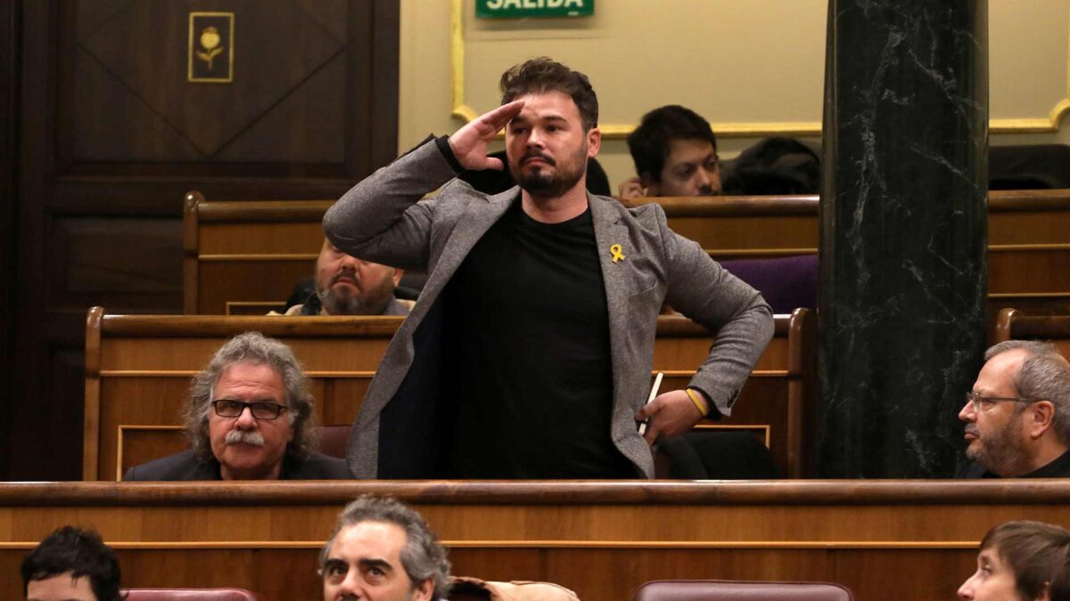 Trifulca en el Congreso: la expulsión de Rufián y un supuesto escupitajo a Borrell