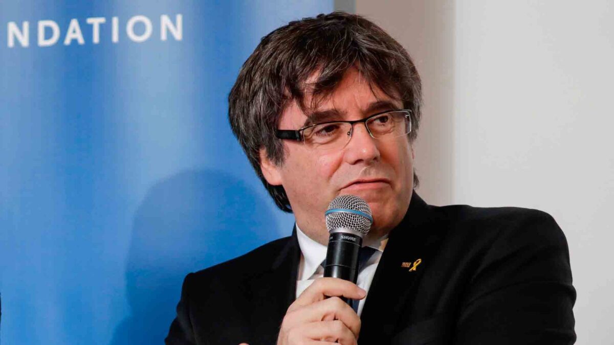 La Fiscalía pide reabrir la causa a los acompañantes de Puigdemont cuando fue detenido