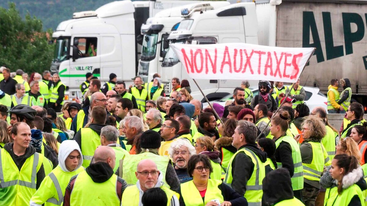 Una manifestante muere atropellada durante una protesta en Francia