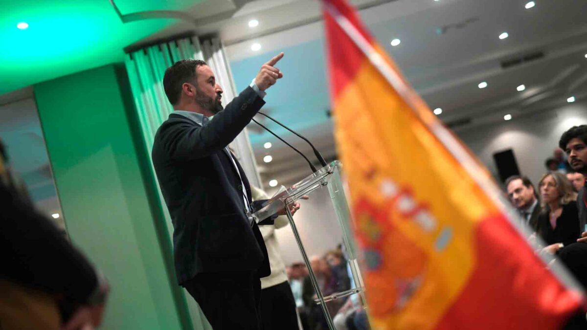 Vox se querella contra Susana Díaz por odio y la acusa de provocar agresiones