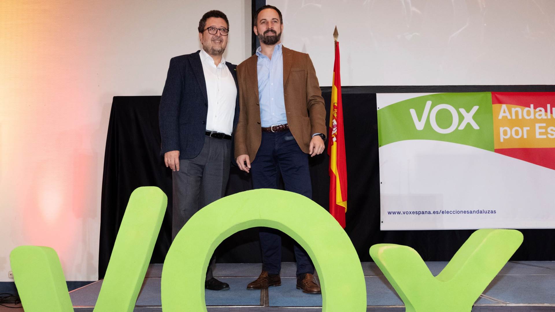 Abascal asegura que Vox "nunca" será un obstáculo para una mayoría alternativa en Andalucía